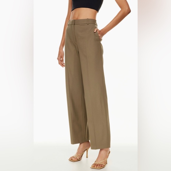 Aritzia Pants - ARITZIA - BABATON - tan beige pant trouser cuff office business corporate size 8
